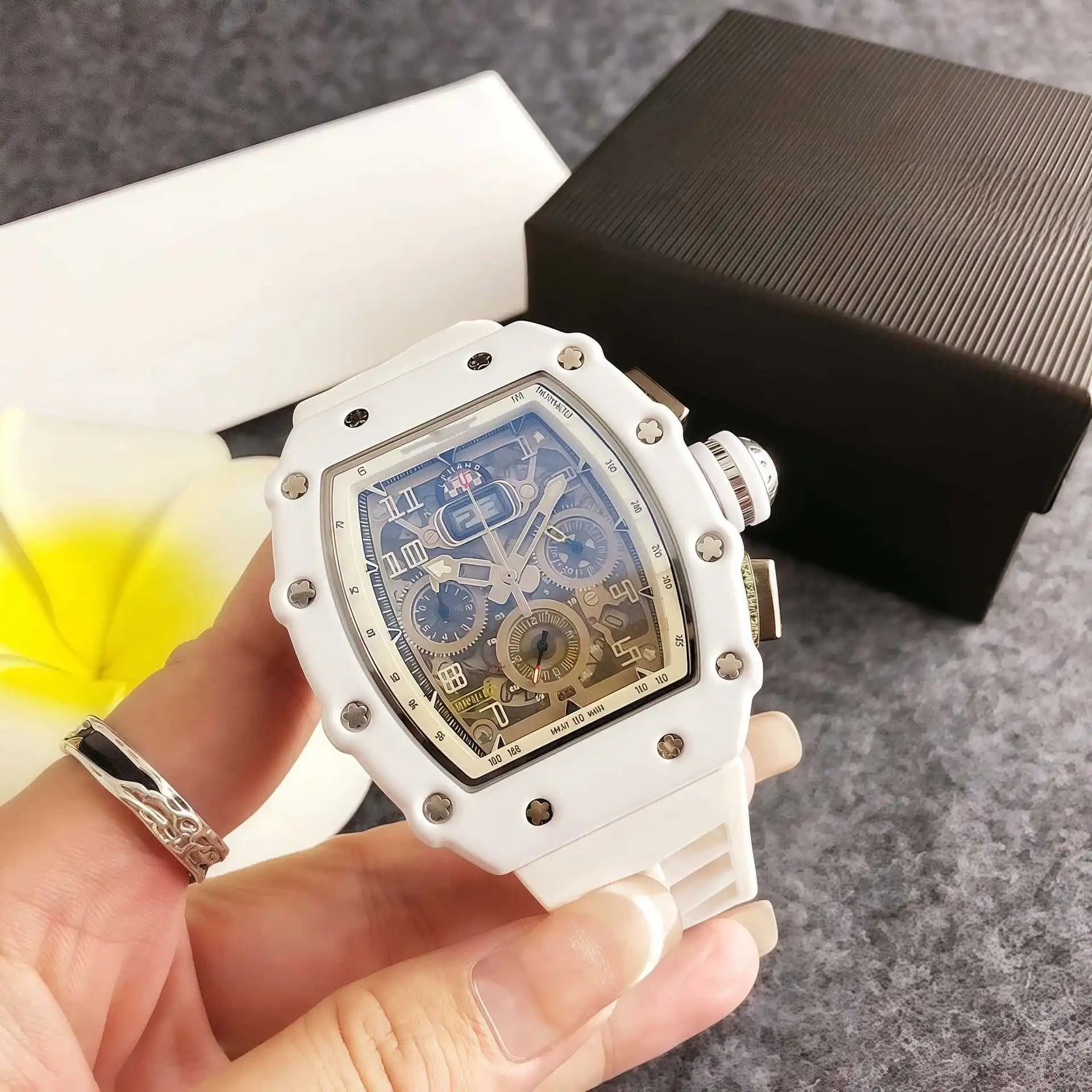 RICHARD QUARTZ WATCH