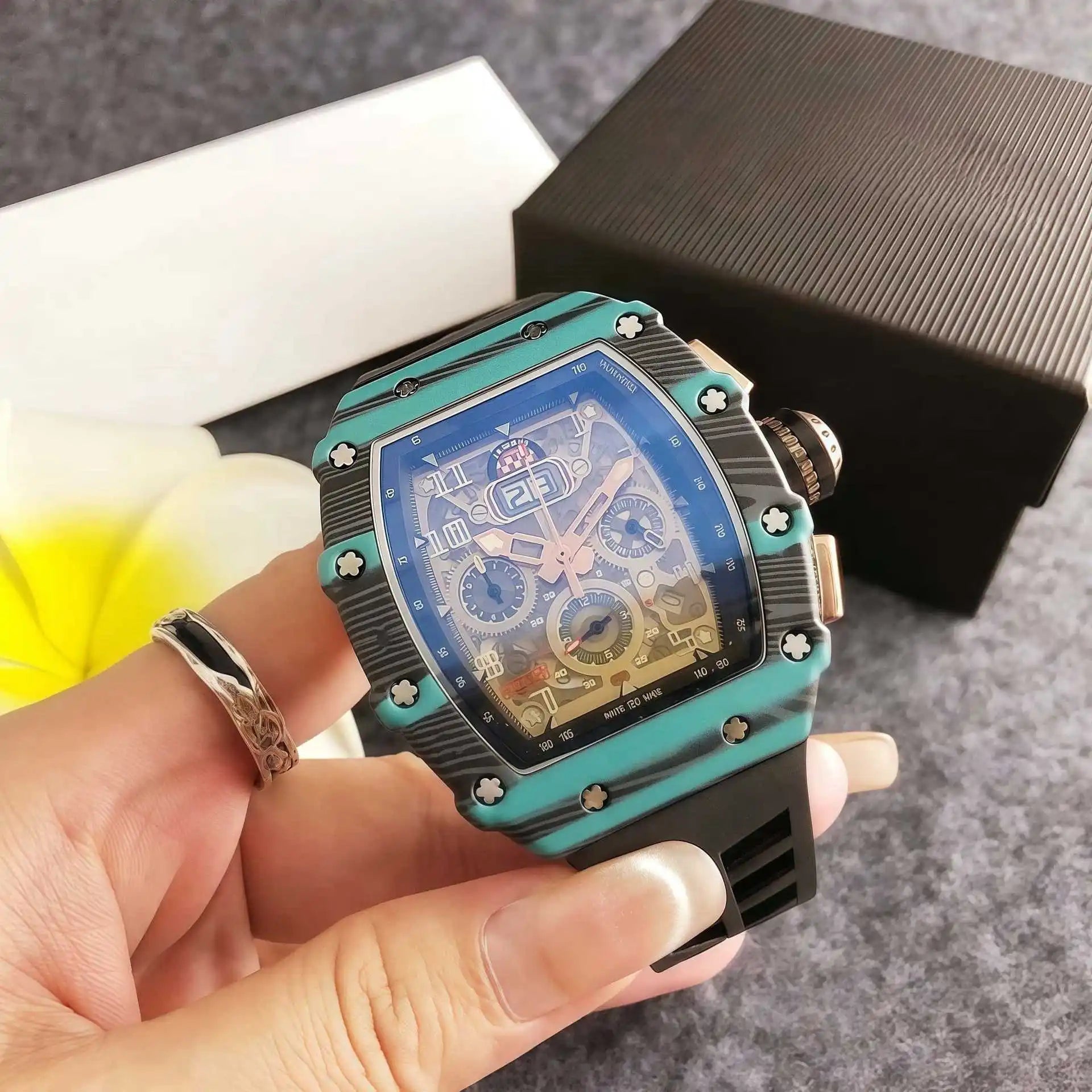 RICHARD QUARTZ WATCH