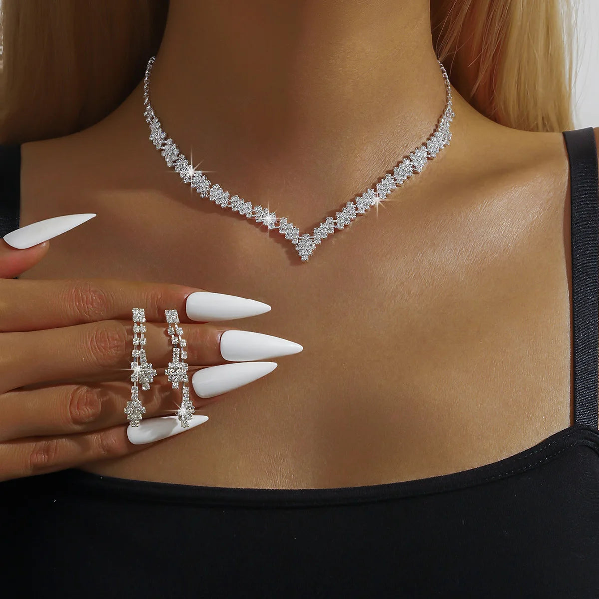 FASHIONABLE SILVER PLATED RHINESTONE