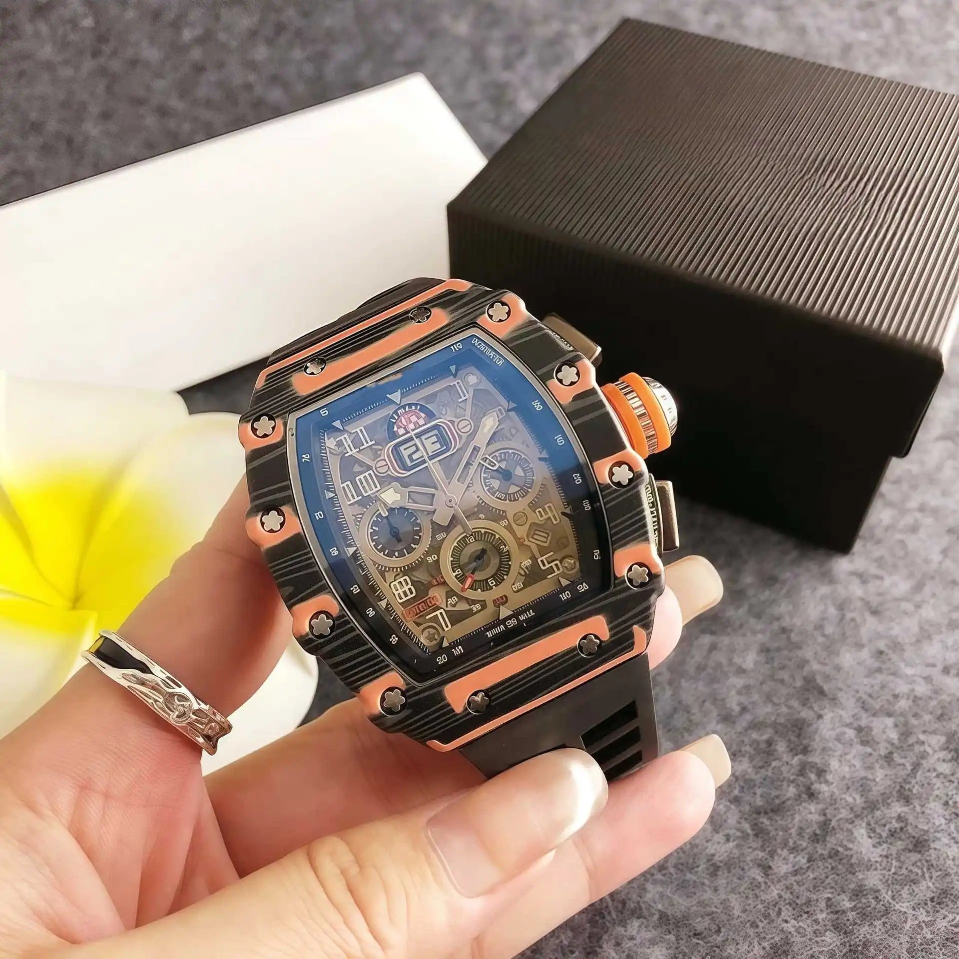 RICHARD QUARTZ WATCH